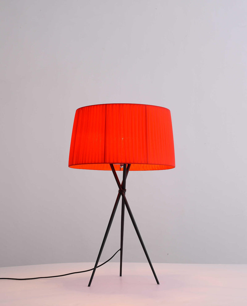18" X 18" X 29.5" Red Carbon Steel Table Lamp