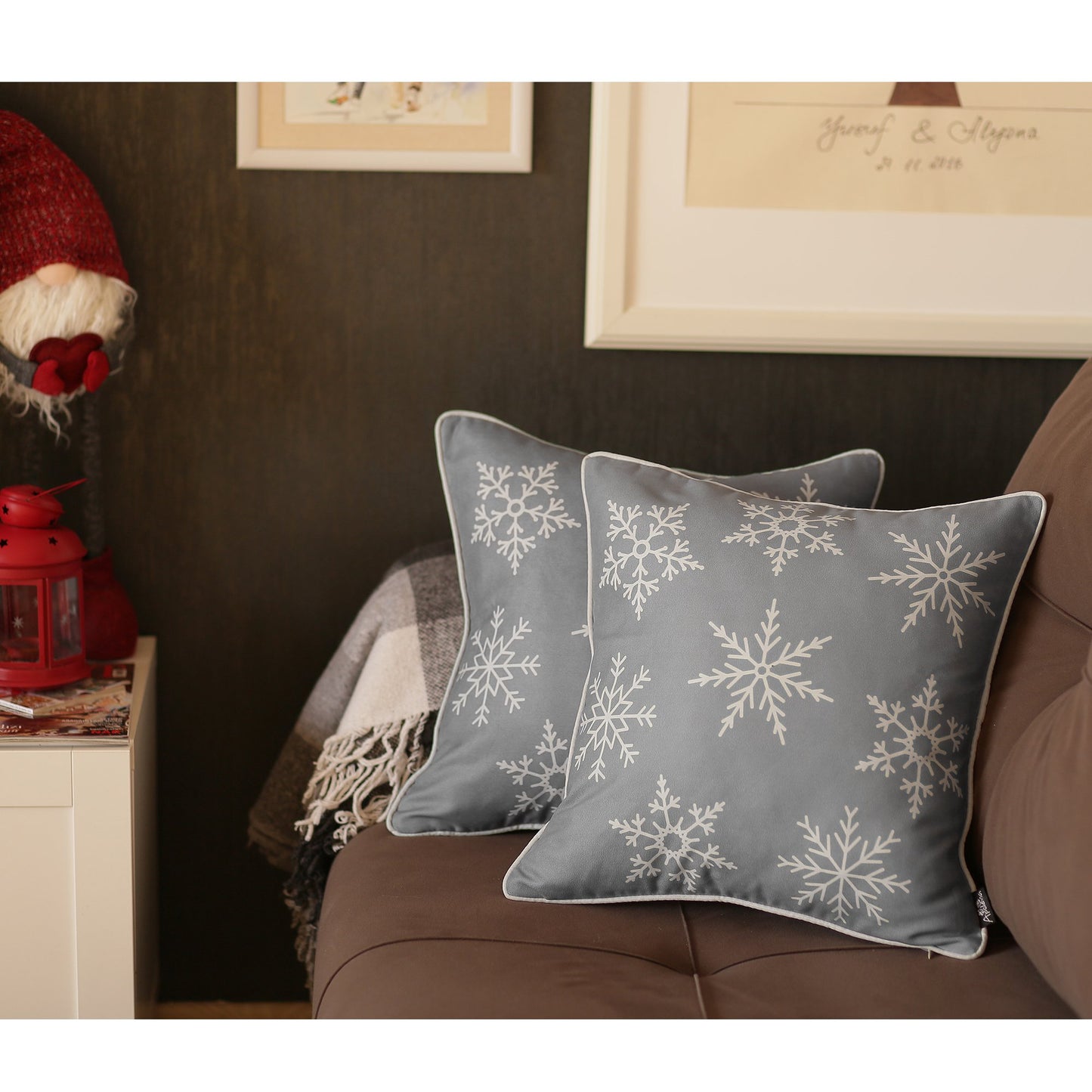 Set of 4 18" Christmas Snowflakes Throw Pillow Cover in Gray