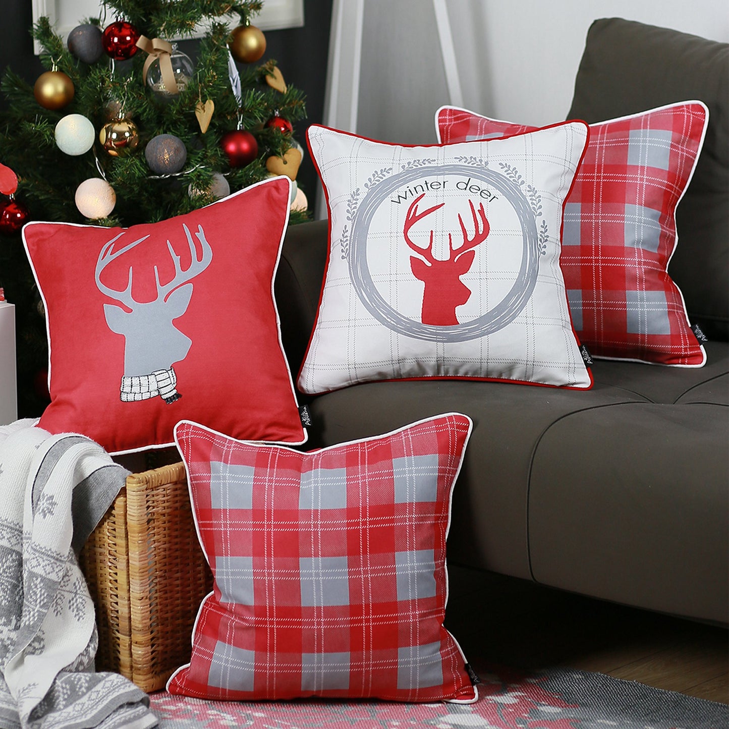 Set of 4 18" Winter Deer Throw Pillow Cover in Multicolor